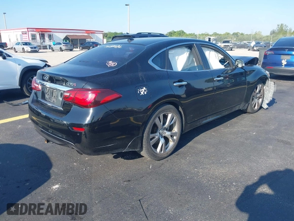 2017 Infiniti Q70 3.7 with VIN JN1BY1AP8HM740678, listed as a IAAI auction lot 42330788 with 47,461 mi miles and . Bid and sale history available at DreamBid. Image 4.