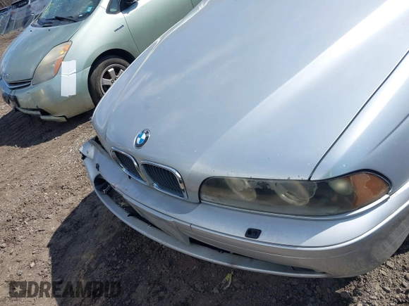 2001 BMW 5 Series 525i with VIN WBADT43461GF59799, listed as a IAAI auction lot 41833857 with Not Provided miles and . Bid and sale history available at DreamBid. Image 10.