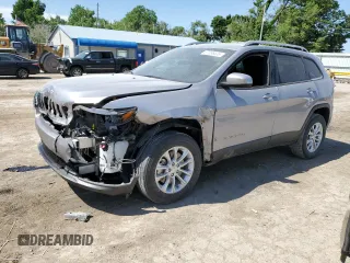 2020 Jeep Cherokee Latitude with VIN 1C4PJMCB2LD544884, listed as a Copart auction lot 57896535 with 33,447 mi miles and Salvage title. Bid and sale history available at DreamBid. Image 1.