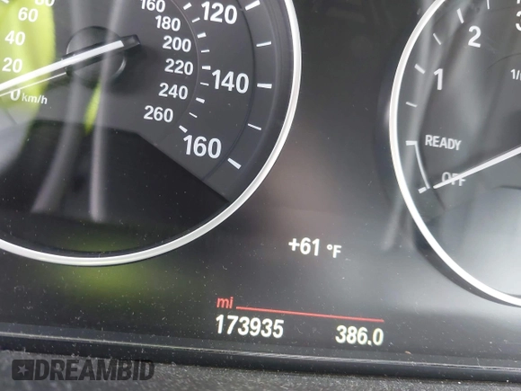 2015 BMW 3 Series 328i xDrive with VIN WBA3B5C55FP654730, listed as a IAAI auction lot 41578639 with 173,935 mi miles and . Bid and sale history available at DreamBid. Image 14.