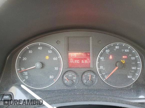 2009 Volkswagen Rabbit S with VIN WVWAA71K69W130708, listed as a Copart auction lot 81105854 with 195,390 mi miles and Salvage title. Bid and sale history available at DreamBid. Image 9.