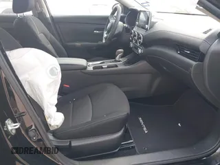 2024 Nissan Sentra SV z VIN 3N1AB8CV9RY378425, wystawiony jako IAAI lot #42288135 z przebiegiem 21 934 mil mil oraz . Historia ofert i sprzedaży dostępna na DreamBid. Obrazek 5.