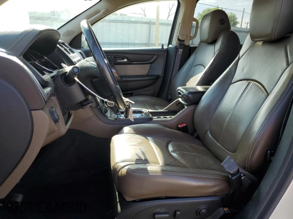 2013 GMC Acadia SLT z VIN 1GKKRRKD7DJ130512, wystawiony jako Copart lot #57632515 z przebiegiem 124 772 mil mil oraz Szkoda całkowita • Salvage title. Historia ofert i sprzedaży dostępna na DreamBid. Obrazek 7.