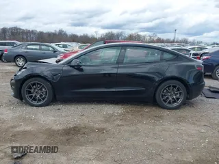 2021 Tesla Model 3 Long Range with VIN 5YJ3E1EB4MF012822, listed as a IAAI auction lot 41918721 with 69,105 mi miles. Bid and sale history available at carsss.com. Image 14.