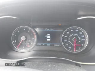 2019 Genesis G70 Advanced z VIN KMTG34LA7KU021443, wystawiony jako IAAI lot #42446270 z przebiegiem 48 025 mil mil oraz . Historia ofert i sprzedaży dostępna na DreamBid. Obrazek 7.