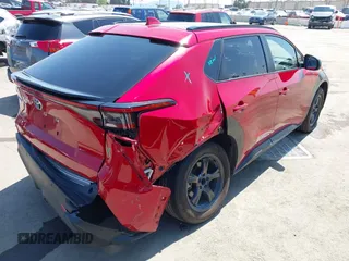 2023 Toyota bZ4X XLE z VIN JTMAAAAA6PA000832, wystawiony jako IAAI lot #41969455 z przebiegiem 47 239 mil mil oraz . Historia ofert i sprzedaży dostępna na DreamBid. Obrazek 4.