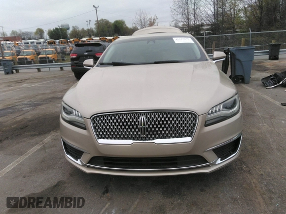 2017 Lincoln MKZ Reserve z VIN 3LN6L5E94HR615115, wystawiony jako IAAI lot #41947698 z przebiegiem 122 090 mil mil oraz . Historia ofert i sprzedaży dostępna na DreamBid. Obrazek 13.