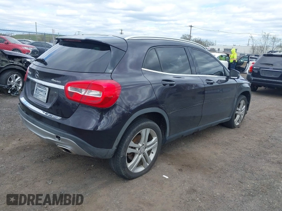 2015 Mercedes-Benz GLA 250 z VIN WDCTG4GB0FJ114889, wystawiony jako IAAI lot #42049338 z przebiegiem 83 676 mil mil oraz . Historia ofert i sprzedaży dostępna na DreamBid. Obrazek 4.