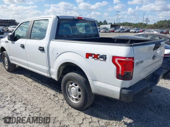 2015 Ford F-150 XLT with VIN 1FTEW1EF2FFC58131, listed as a IAAI auction lot 40736696 with 194,852 mi miles. Bid and sale history available at carsss.com. Image 3.