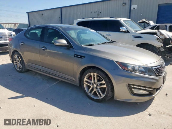2013 Kia Optima SX with VIN 5XXGR4A67DG113284, listed as a Copart auction lot 51939005 with 187,172 mi miles and Clean Title. Bid and sale history available at carsss.com. Image 4.