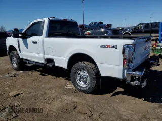 2024 Ford F-250 XL z VIN 1FTBF2BA3RED44401, wystawiony jako Copart lot #49447045 z przebiegiem 8 370 mil mil oraz Szkoda całkowita • Salvage title. Historia ofert i sprzedaży dostępna na DreamBid. Obrazek 2.