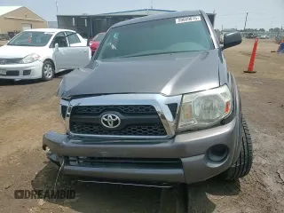 2011 Toyota Tacoma z VIN 5TFTX4GN1BX004490, wystawiony jako Copart lot #59059015 z przebiegiem 171 268 mil mil oraz Szkoda całkowita • Salvage title. Historia ofert i sprzedaży dostępna na DreamBid. Obrazek 14.