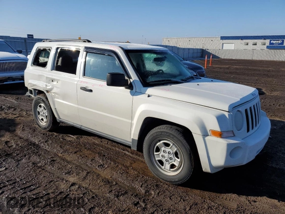 2007 Jeep Patriot Sport with VIN 1J8FF28WX7D355881, listed as a Copart auction lot 82766473 with 120,519 mi miles and Salvage Title. Bid and sale history available at DreamBid. Image 4.