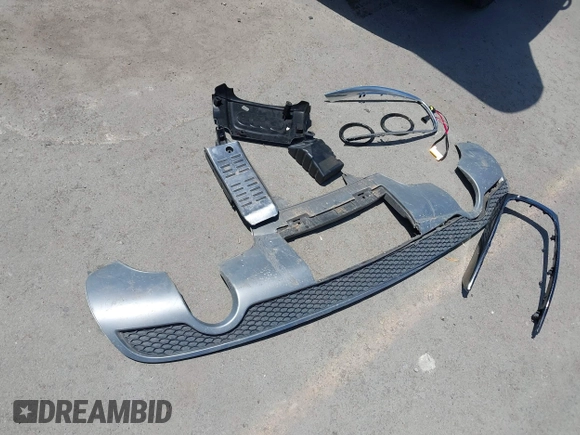 2010 Audi Q5 Premium Plus с VIN WA1MKAFPXAA015021, выставлен на аукционе IAAI как лот 42207496 с пробегом 144 317 миль миль и . История ставок и продаж доступна на DreamBid. Изображение 11.