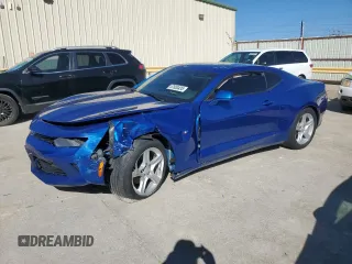 2017 Chevrolet Camaro 2LT z VIN 1G1FD1RS1H0115798, wystawiony jako Copart lot #47653435 z przebiegiem 81 051 mil mil oraz Szkoda całkowita • Salvage title. Historia ofert i sprzedaży dostępna na DreamBid. Obrazek 1.