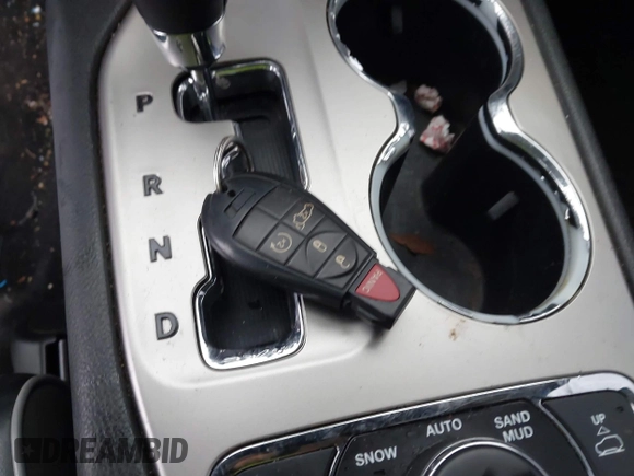 2011 Jeep Grand Cherokee Overland with VIN 1J4RR6GT5BC629412, listed as a IAAI auction lot 41741813 with 156,122 mi miles and . Bid and sale history available at DreamBid. Image 11.