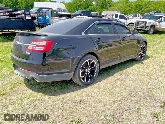 2013 Ford Taurus SHO z VIN 1FAHP2KT6DG144172, wystawiony jako Copart lot #54102495 z przebiegiem Nie podano mil oraz Czysty tytuł • Clean title. Historia ofert i sprzedaży dostępna na DreamBid. Obrazek 4.