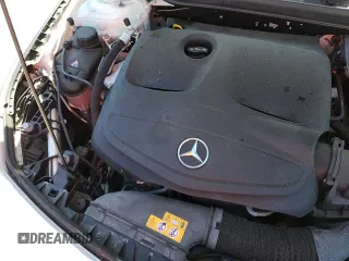 2019 Mercedes-Benz CLA 250 with VIN WDDSJ4EB7KN752085, listed as a Copart auction lot 90521005 with 31,846 mi miles and Salvage title. Bid and sale history available at DreamBid. Image 14.