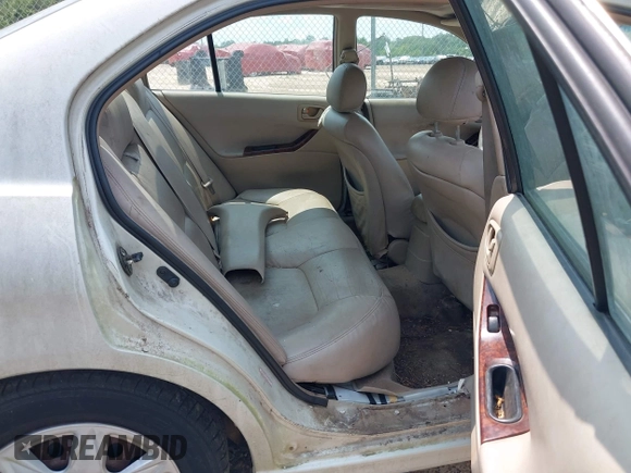 2000 Mitsubishi Galant ES z VIN 4A3AA46GXYE139268, wystawiony jako IAAI lot #42394064 z przebiegiem 363 087 mil mil oraz . Historia ofert i sprzedaży dostępna na DreamBid. Obrazek 8.