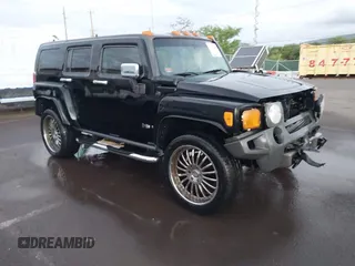 2006 Hummer H3 z VIN 5GTDN136368165763, wystawiony jako IAAI lot #41583826 z przebiegiem 89 045 mil mil oraz . Historia ofert i sprzedaży dostępna na DreamBid. Obrazek 1.