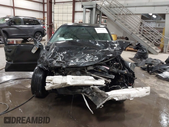 2003 Mazda Protege DX with VIN JM1BJ226431112902, listed as a IAAI auction lot 41939907 with 184,618 mi miles and . Bid and sale history available at DreamBid. Image 13.