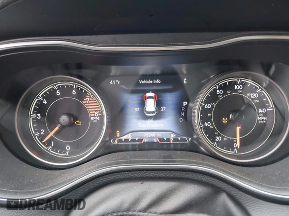 2019 Jeep Cherokee Trailhawk Elite с VIN 1C4PJMBX1KD476881, выставлен на аукционе IAAI как лот 41922450 с пробегом 75 248 миль миль и . История ставок и продаж доступна на DreamBid. Изображение 14.