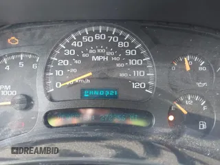 2005 Chevrolet Silverado 1500HD LT z VIN 1GCGC13U85F821460, wystawiony jako IAAI lot #42150934 z przebiegiem 272 356 mil mil oraz . Historia ofert i sprzedaży dostępna na DreamBid. Obrazek 7.
