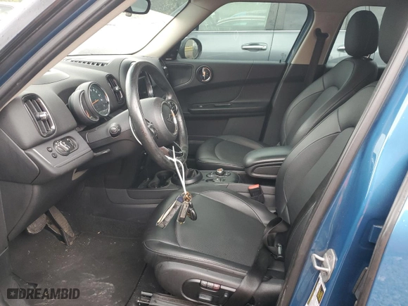 2019 MINI Countryman Cooper with VIN WMZYS7C5XK3F44703, listed as a Copart auction lot 63522424 with 87,769 mi miles and Salvage Title. Bid and sale history available at carsss.com. Image 7.