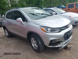 2018 Chevrolet Trax LT with VIN 3GNCJLSB7JL384770, listed as a IAAI auction lot 42176755 with 105,734 mi miles and . Bid and sale history available at carsss.com. Image 1.