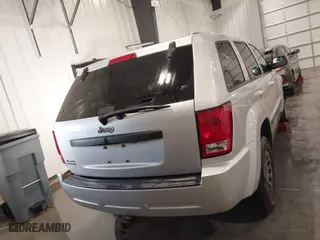 2008 Jeep Grand Cherokee Laredo with VIN 1J8GR48K88C108967, listed as a IAAI auction lot 41306142 with 190,786 mi miles. Bid and sale history available at carsss.com. Image 16.