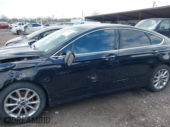 2017 Ford Fusion SE with VIN 3FA6P0HD5HR246038, listed as a IAAI auction lot 41985150 with 144,499 mi miles. Bid and sale history available at carsss.com. Image 14.