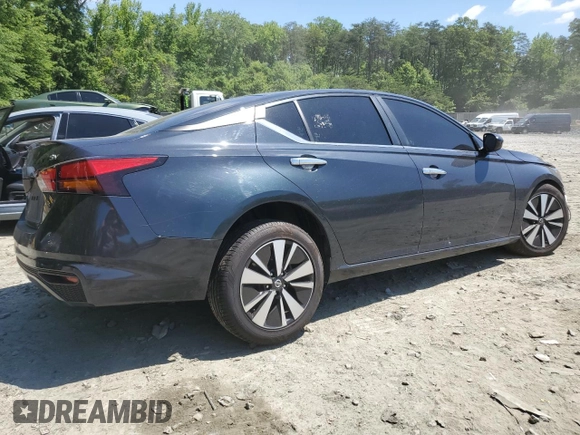 2022 Nissan Altima SV z VIN 1N4BL4DVXNN302361, wystawiony jako Copart lot #57465925 z przebiegiem 62 003 mil mil oraz Szkoda całkowita • Salvage title. Historia ofert i sprzedaży dostępna na DreamBid. Obrazek 3.