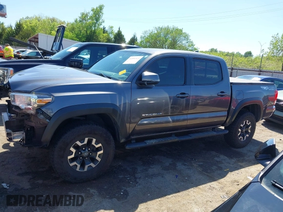 2016 Toyota Tacoma SR with VIN 5TFCZ5AN6GX032026, listed as a IAAI auction lot 42091523 with 159,259 mi miles and . Bid and sale history available at carsss.com. Image 15.