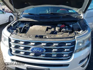 2016 Ford Explorer XLT with VIN 1FM5K8D84GGA22479, listed as a IAAI auction lot 40645958 with 127,482 mi miles and . Bid and sale history available at carsss.com. Image 10.