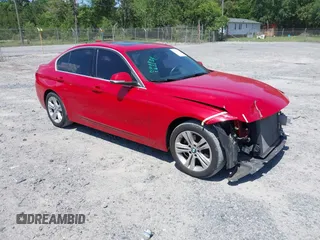 2017 BMW 3 Series 330i z VIN WBA8B9C33HK886237, wystawiony jako IAAI lot #42275997 z przebiegiem 57 724 mil mil oraz . Historia ofert i sprzedaży dostępna na DreamBid. Obrazek 1.