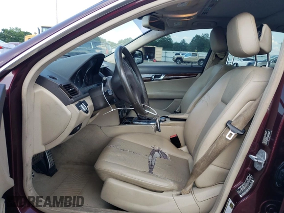 2009 Mercedes-Benz C 300 Sport with VIN WDDGF54X39R053551, listed as a Copart auction lot 62037465 with 175,372 mi miles and Salvage title. Bid and sale history available at DreamBid. Image 7.