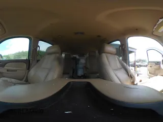 2011 GMC Yukon SLT with VIN 1GKS1CE0XBR156954, listed as a IAAI auction lot 42096120 with 288,142 mi miles. Bid and sale history available at carsss.com. Image 18.