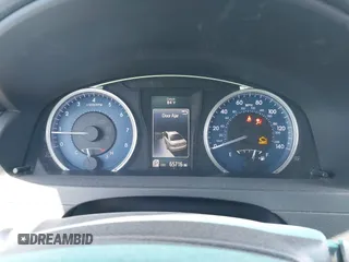 2017 Toyota Camry XLE z VIN 4T1BF1FK6HU369645, wystawiony jako IAAI lot #42371611 z przebiegiem 65 716 mil mil oraz . Historia ofert i sprzedaży dostępna na DreamBid. Obrazek 16.