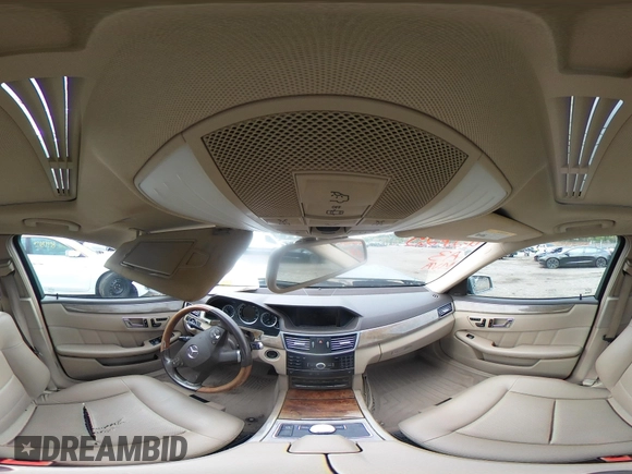 2011 Mercedes-Benz E 350 Luxury z VIN WDDHF8HB3BA291845, wystawiony jako IAAI lot #42173295 z przebiegiem 191 749 mil mil oraz . Historia ofert i sprzedaży dostępna na DreamBid. Obrazek 18.