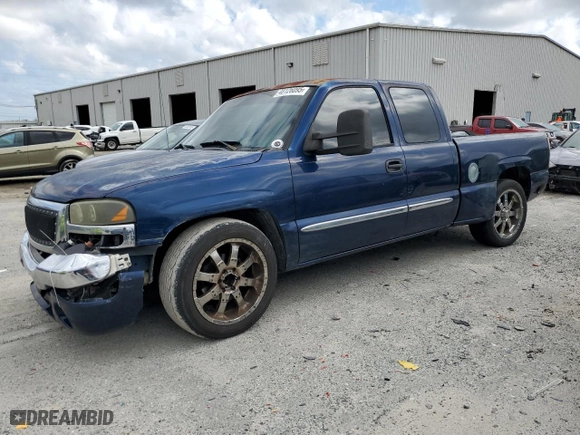 2003 GMC Sierra 1500 SLT with VIN 1GTEC19T33Z313379, listed as a Copart auction lot 48126095 with 256,458 mi miles and Salvage Title. Bid and sale history available at carsss.com. Image 1.