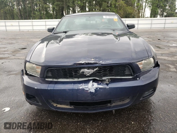 2010 Ford Mustang V6 with VIN 1ZVBP8AN3A5146553, listed as a Copart auction lot 52109285 with 252,708 mi miles and Salvage Title. Bid and sale history available at DreamBid. Image 5.