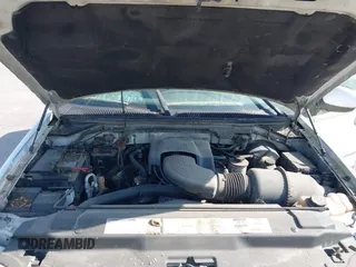 2000 Ford Expedition Eddie Bauer with VIN 1FMPU18LXYLA15330, listed as a IAAI auction lot 42455081 with Not provided miles and . Bid and sale history available at DreamBid. Image 10.