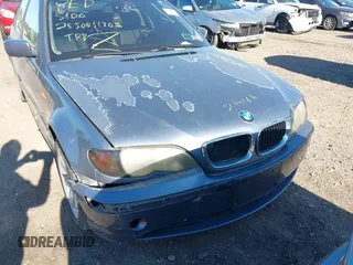 2004 BMW 3 Series 325xi with VIN WBAEU33434PM59530, listed as a IAAI auction lot 42310083 with Not provided miles and . Bid and sale history available at DreamBid. Image 11.