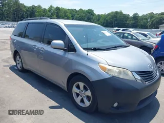 2011 Toyota Sienna LE AAS with VIN 5TDKK3DC7BS037510, listed as a IAAI auction lot 42587912 with 226,689 mi miles and . Bid and sale history available at DreamBid. Image 1.