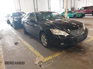 2007 Lexus ES 330 z VIN JTHBJ46G272124060, wystawiony jako IAAI lot #42282433 z przebiegiem 176 612 mil mil oraz . Historia ofert i sprzedaży dostępna na DreamBid. Obrazek 1.