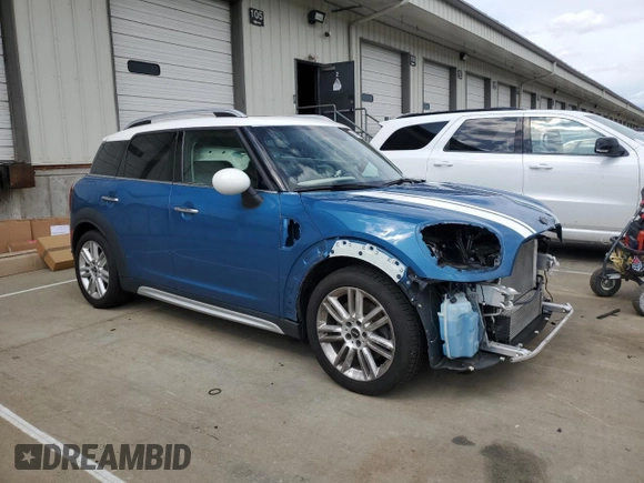 2018 MINI Countryman Cooper S with VIN WMZYT5C3XJ3D82036, listed as a Copart auction lot 54701685 with 75,058 mi miles and Salvage title. Bid and sale history available at DreamBid. Image 4.