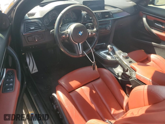 2015 BMW M4 z VIN WBS3U9C58FP967218, wystawiony jako Copart lot #49249725 z przebiegiem 152 320 mil mil oraz Tytuł czysty. Historia ofert i sprzedaży dostępna na DreamBid. Obrazek 8.