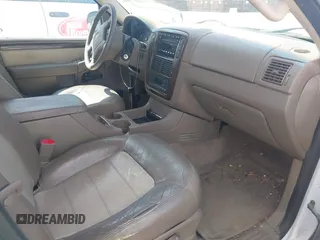 2004 Ford Explorer с VIN 1FMZU84K84ZB05856, выставлен на аукционе IAAI как лот 42557804 с пробегом 145 464 миль миль и . История ставок и продаж доступна на DreamBid. Изображение 5.