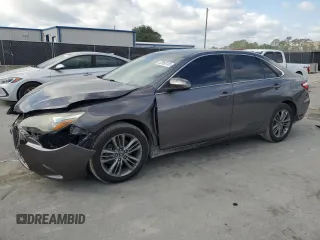 2015 Toyota Camry XLE with VIN 4T1BF1FK3FU097519, listed as a Copart auction lot 52856185 with 195,210 mi miles and Clean Title. Bid and sale history available at carsss.com. Image 1.