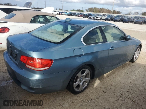 2008 BMW 3 Series 328xi z VIN WBAWC33508PD09383, wystawiony jako Copart lot #77994954 z przebiegiem 136 592 mil mil oraz Szkoda całkowita • Salvage title. Historia ofert i sprzedaży dostępna na DreamBid. Obrazek 3.
